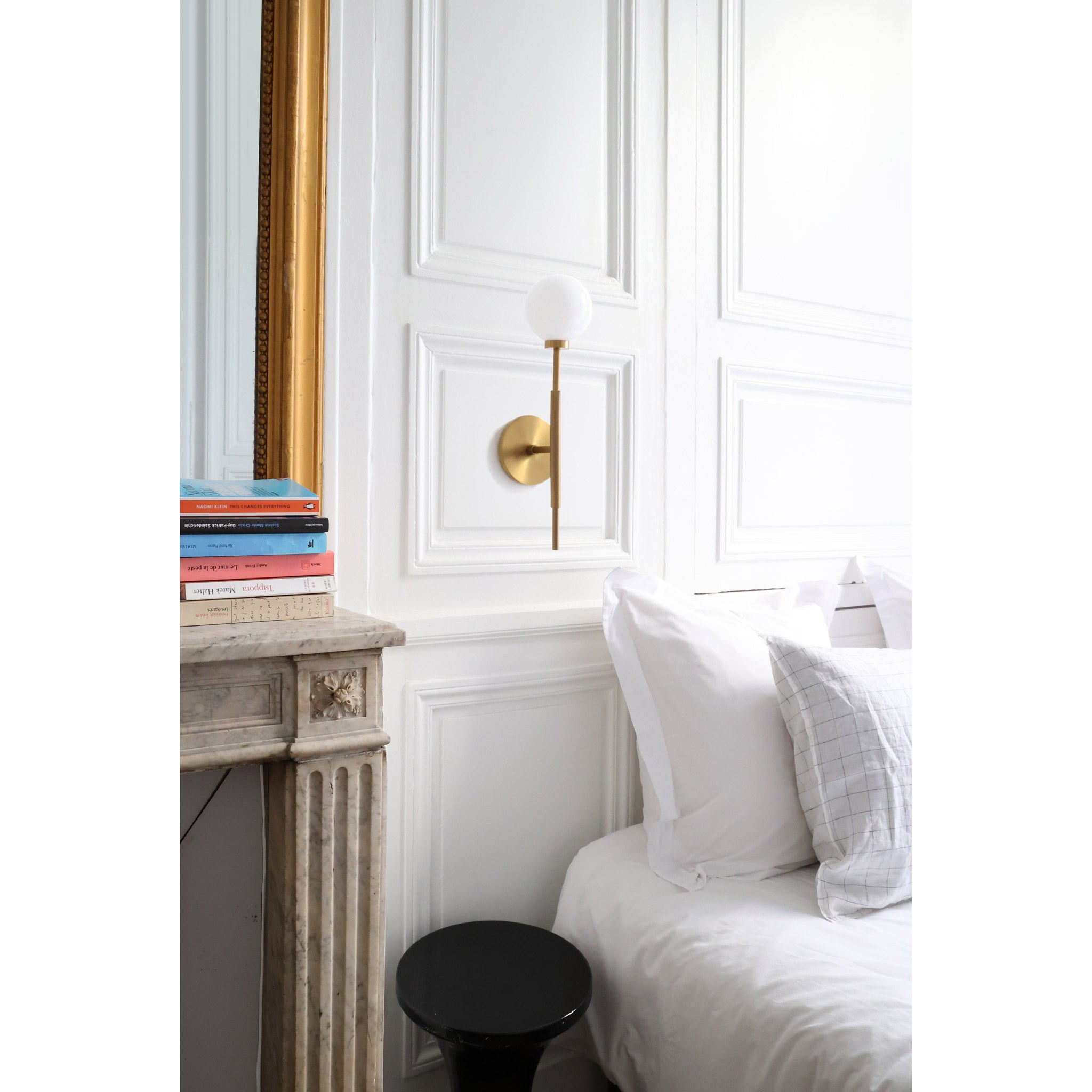 Heron Single shown in Heirloom Brass