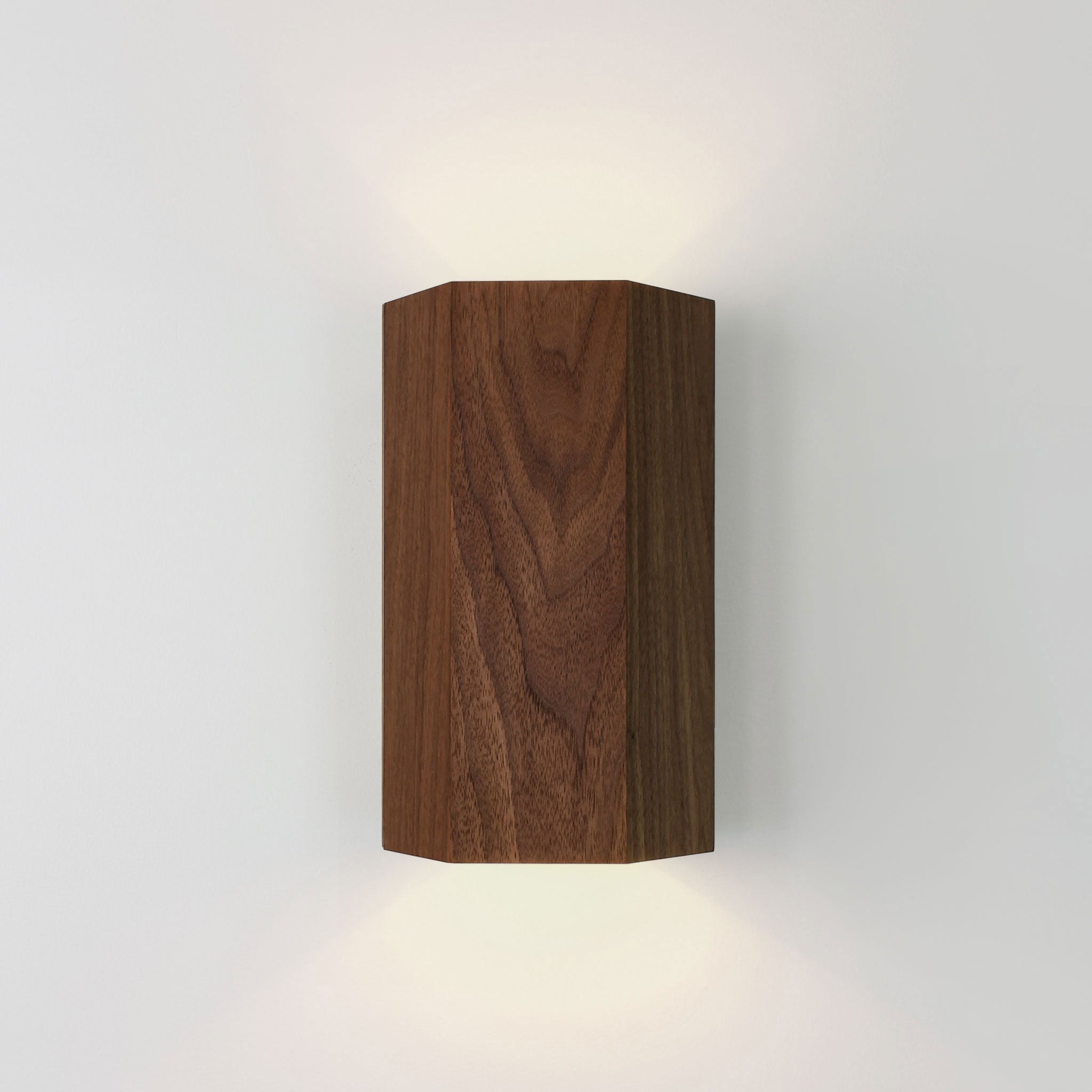 Woodland Viviane shown in Walnut