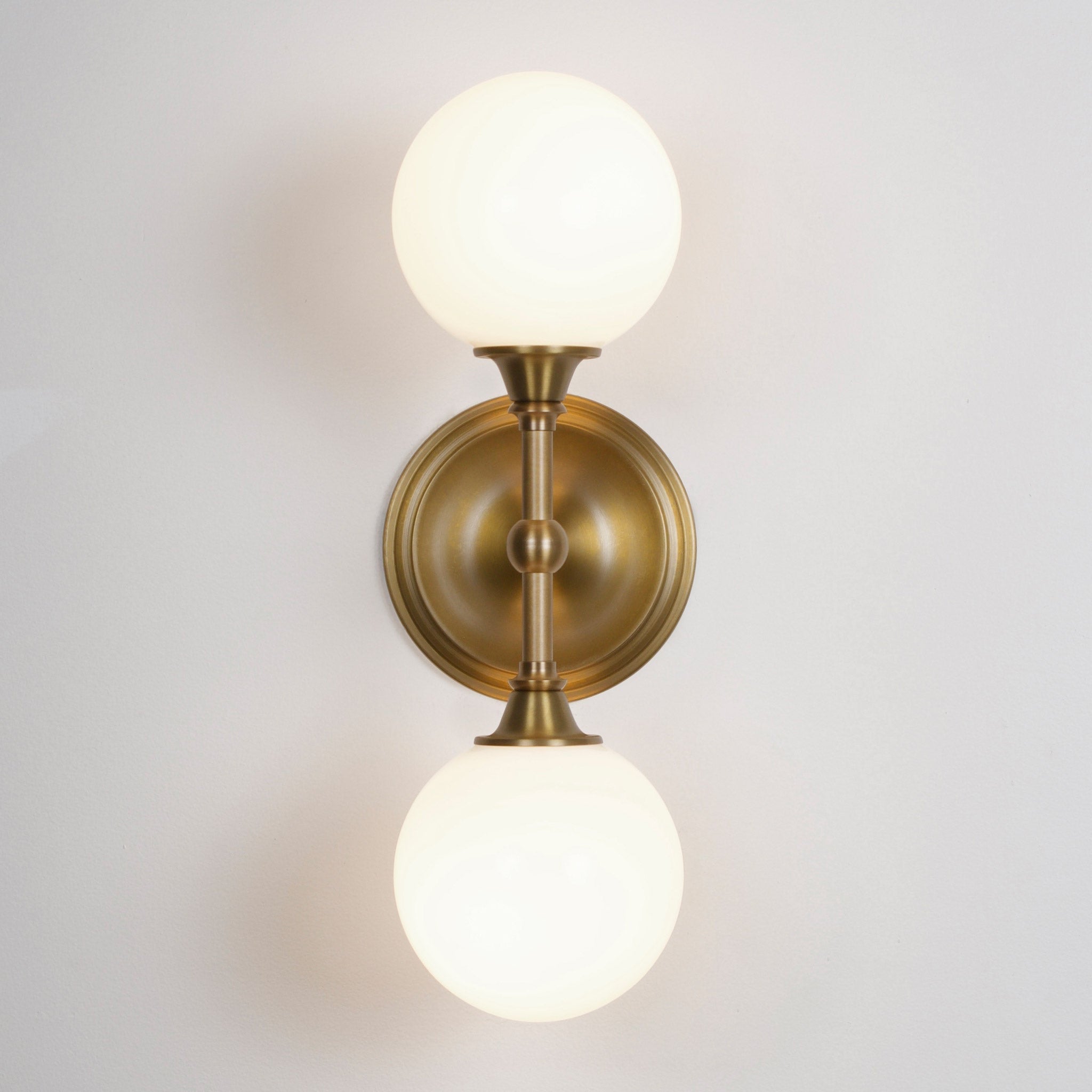 Bijou Double shown in Heirloom Brass