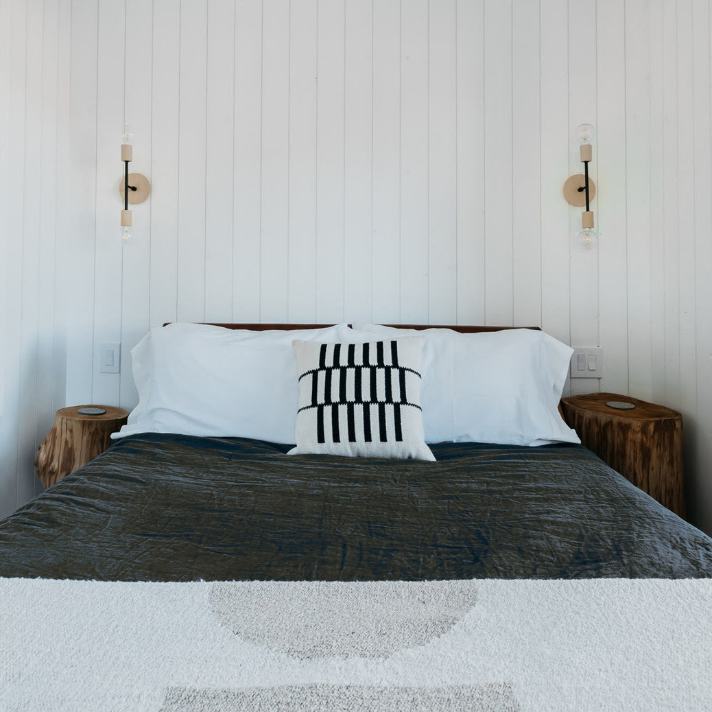 Verona shown in Shell ceramic finish with Matte Black metal. Interior Design by The Klickitat Tree House. Photo by Corinne Kupish