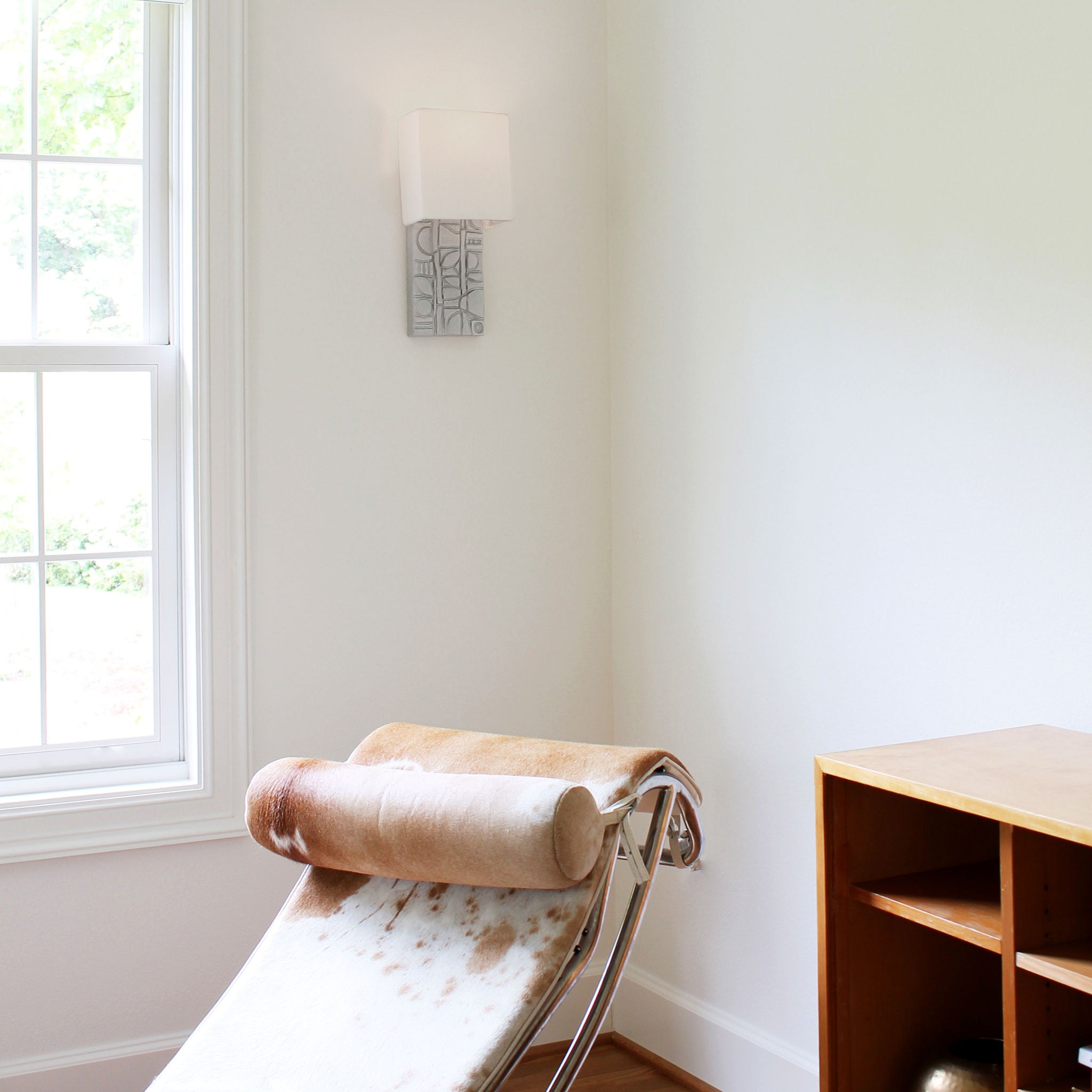 Asch Sconce shown in Brownstone White