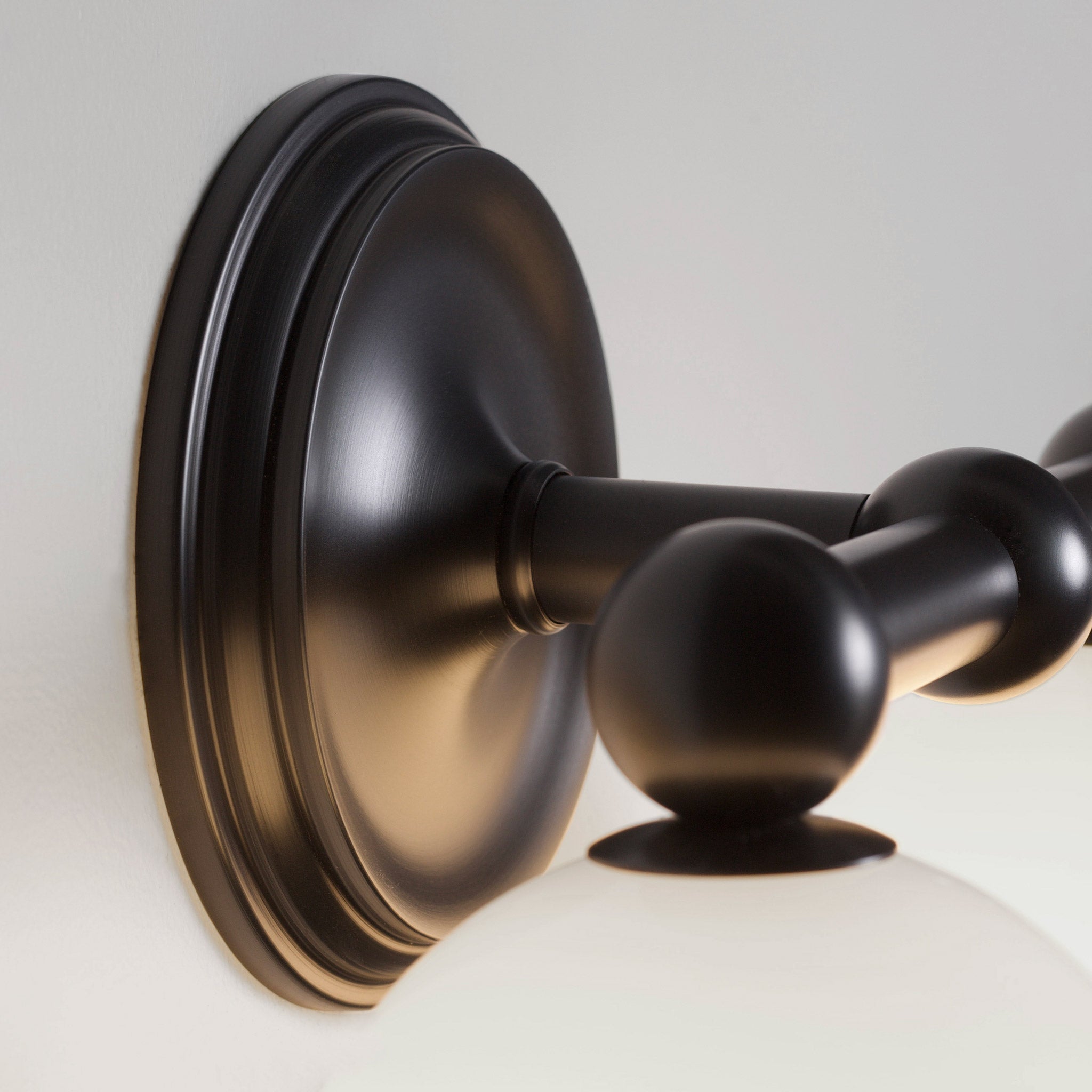 Eleanor Double shown in Graphite Patina