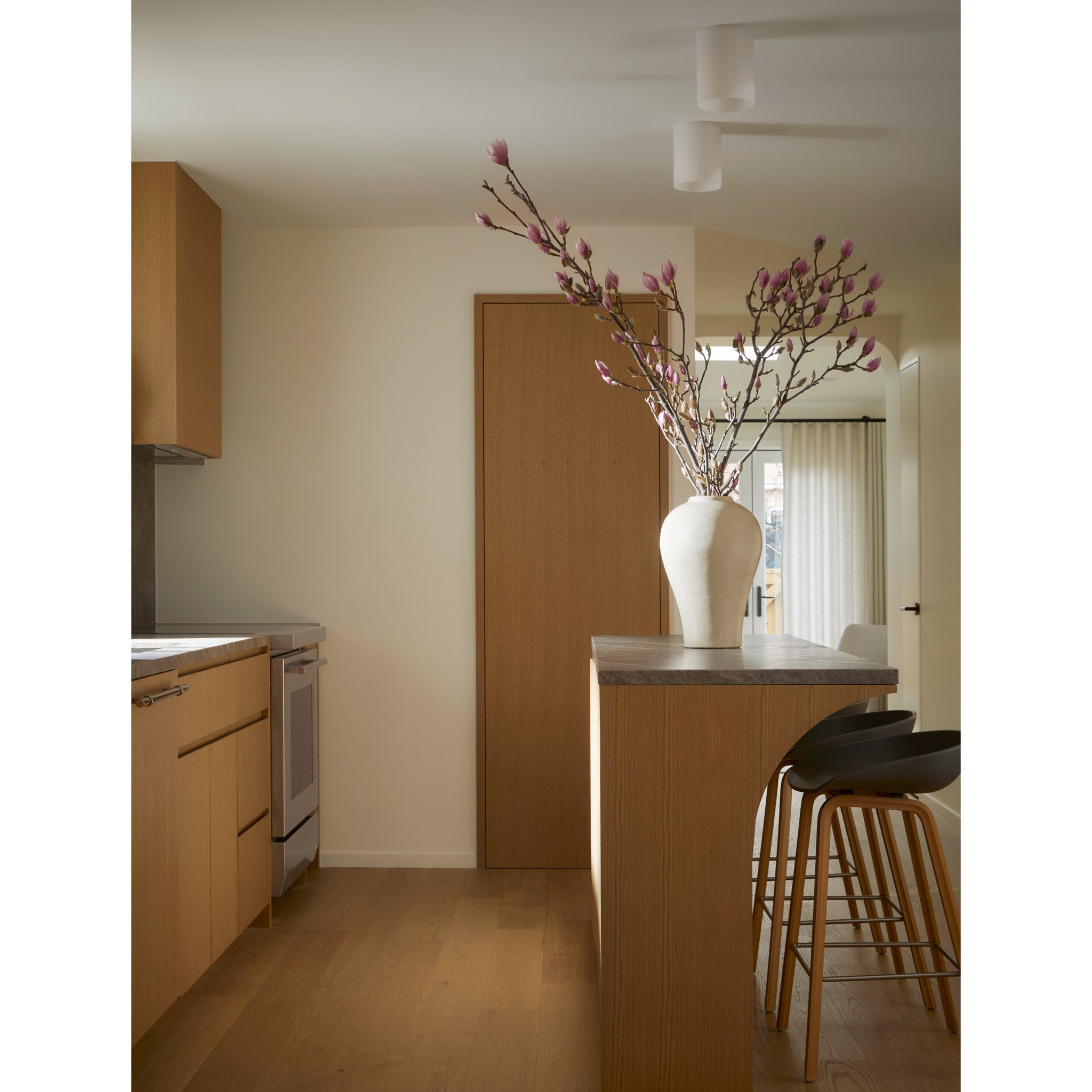 Glass Capes, Interiors by Lindsay Bell Design, Photography by Lauren Miller