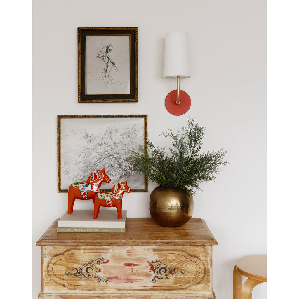 Timberline Linen shown with a Heirloom Brass arm and Persimmon canopy