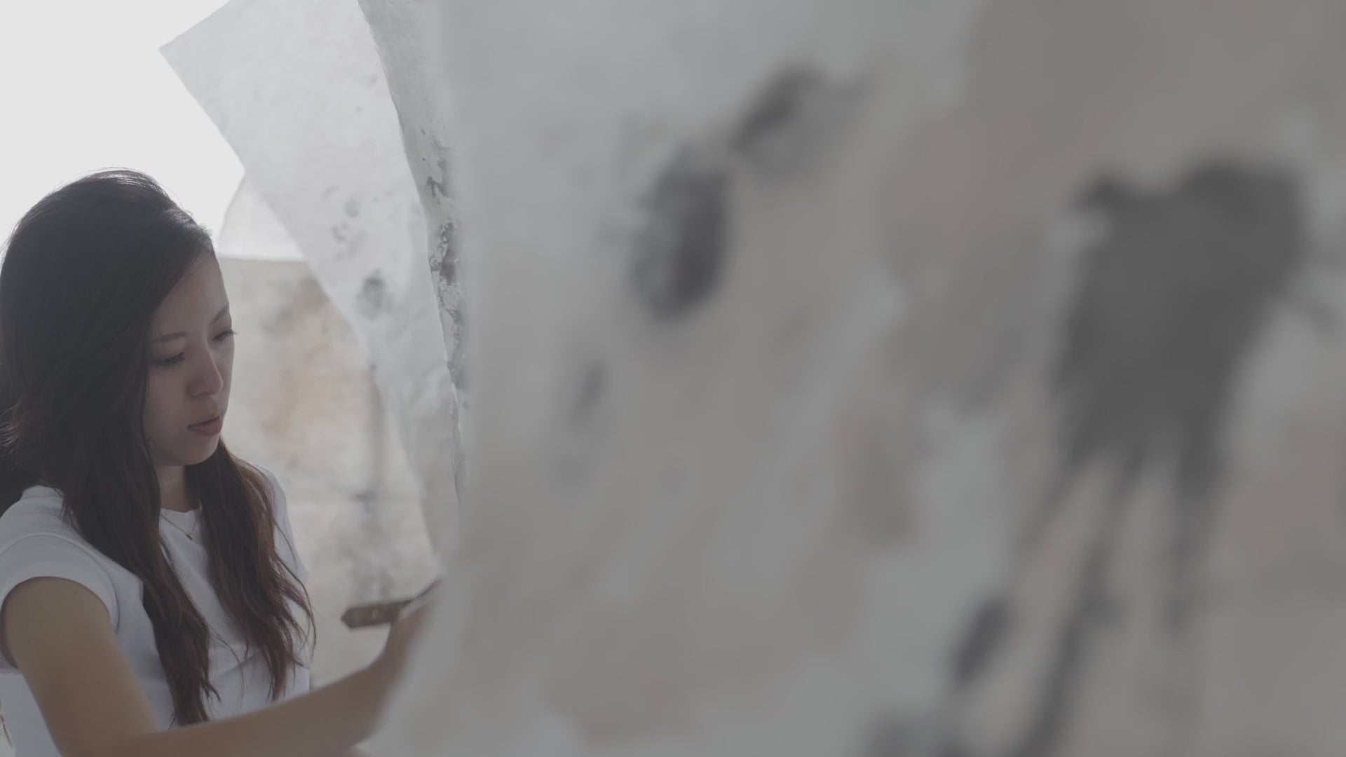 Maru hand-painted and hand-crafted chōchin washi shades shown in Kakishibu 