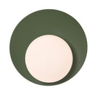 Pearl shown in Secret Garden Green