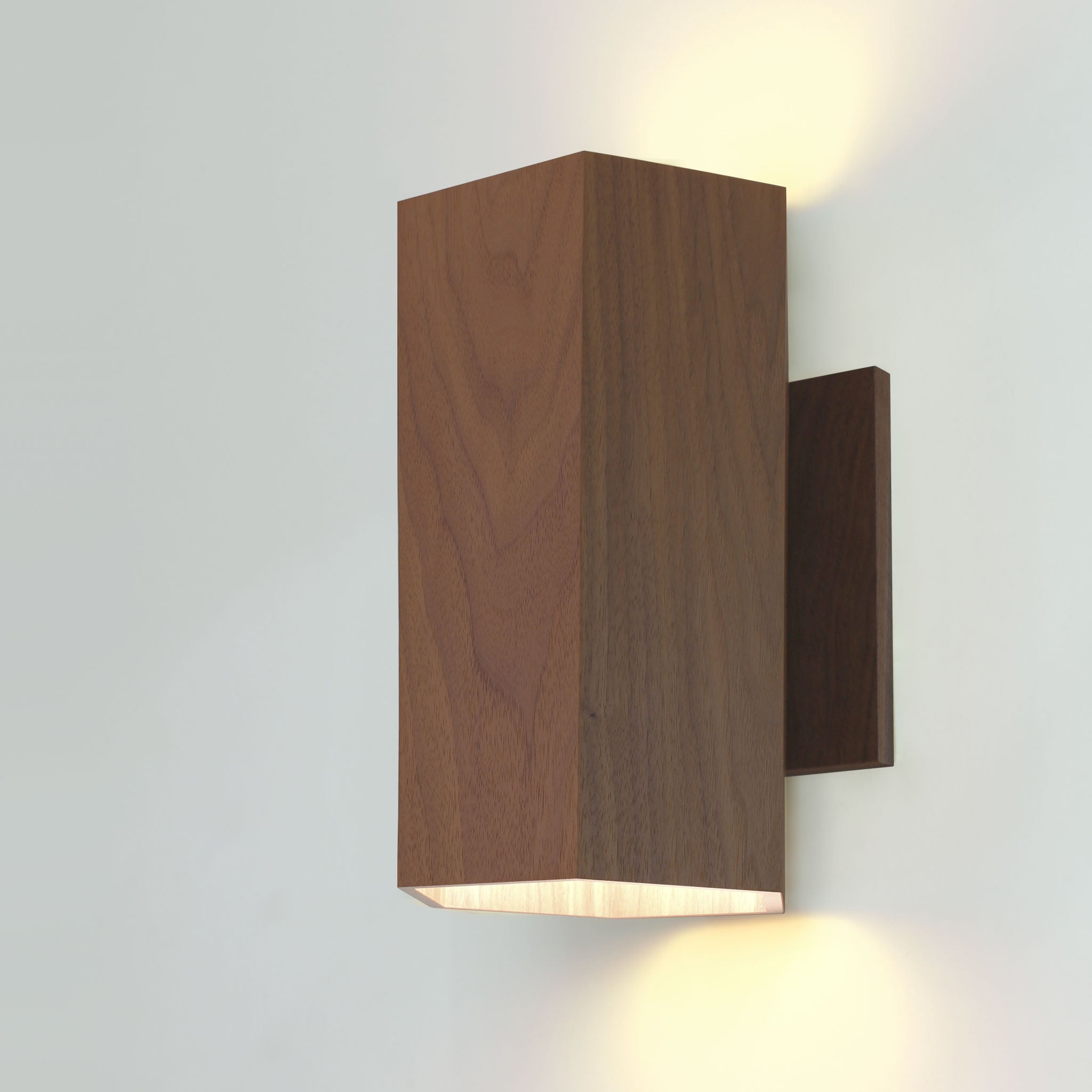 Woodland Viviane shown in Walnut