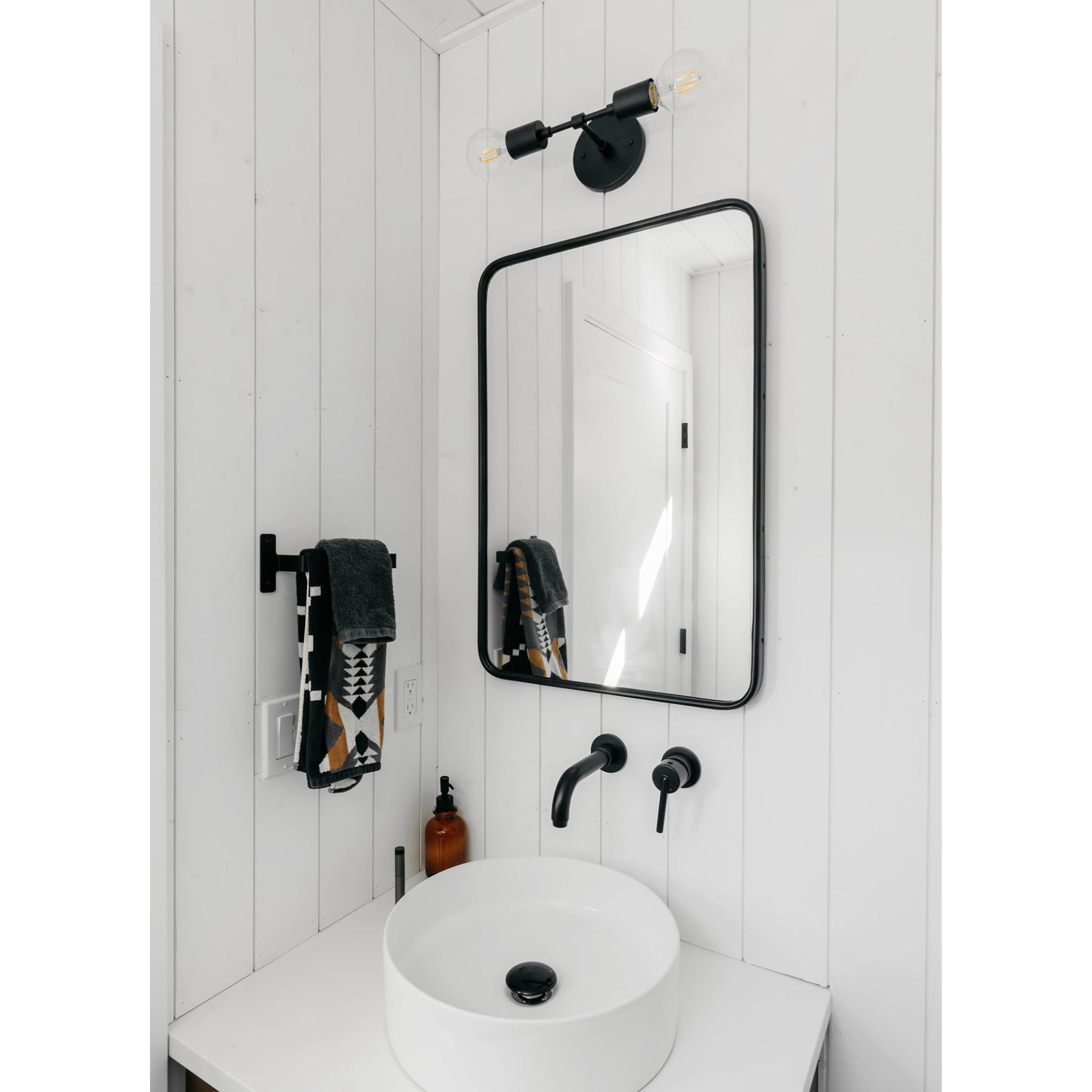 Vista 2 shown in Matte Black. Interior design by The Klickitat Tree House. Photo by Corinne Kupish