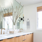 Vista 2 shown in Matte Black. Interior design by Allison Merritt Design. Photo by Ryan Garvin