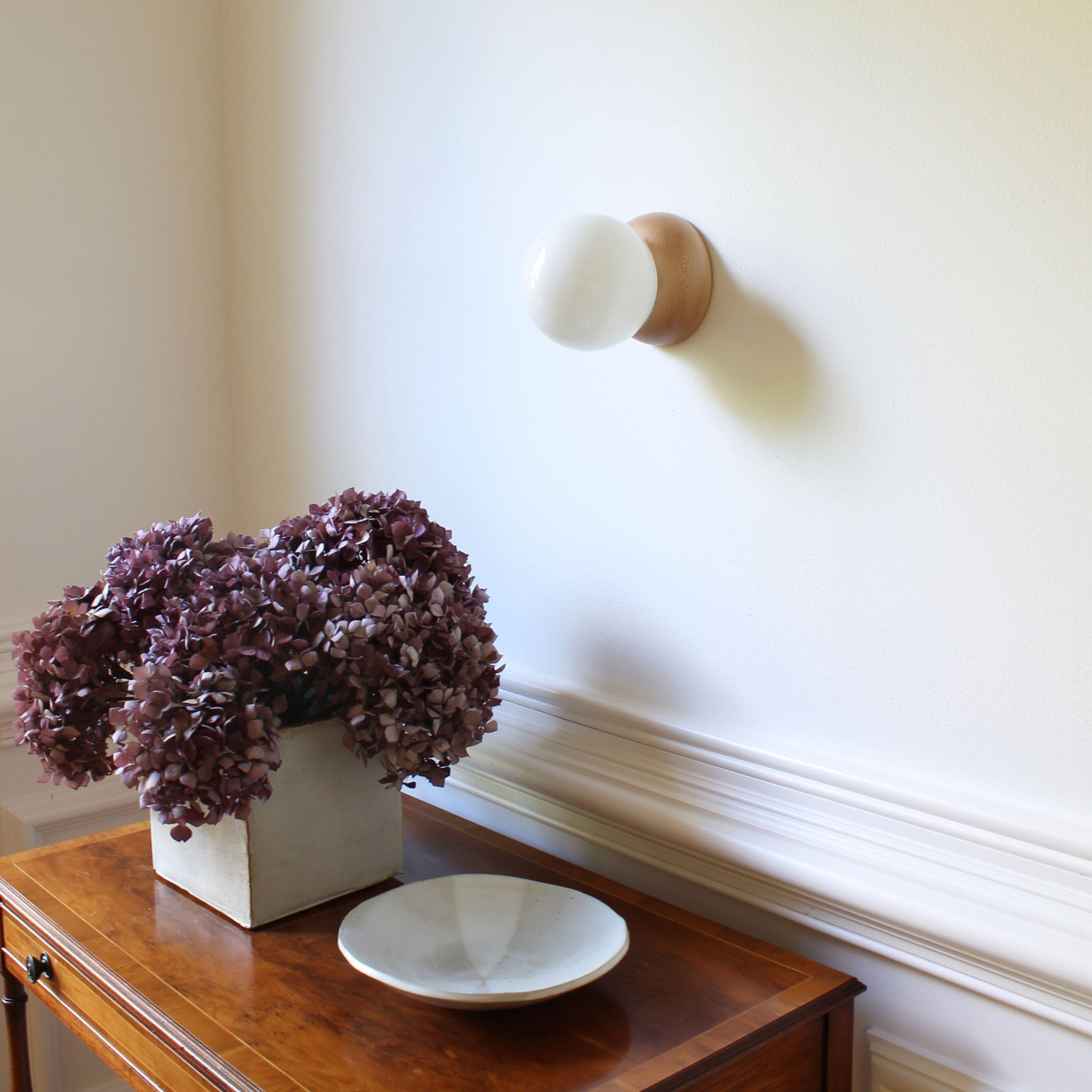 Wren 5" shown in Maple